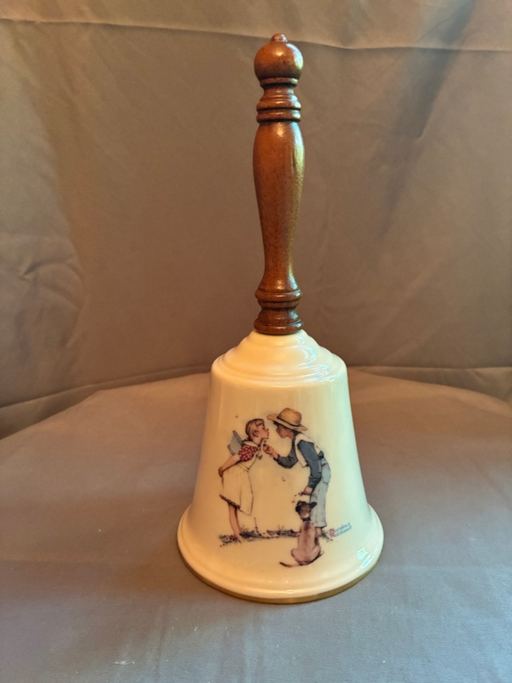 Gorham “Beguiling Buttercup” Porcelain Bell in Cream and Gold, 9” tall - Picture 4 of 7